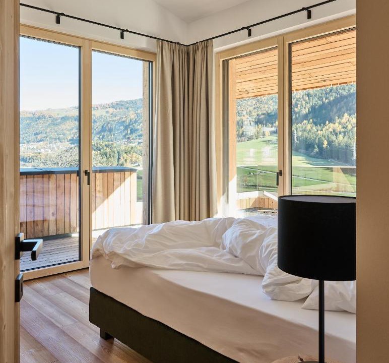 Medraz Apartment | Lärchenlodge SkySpa and Rooftop Pool inklusive Stubai SuperCard