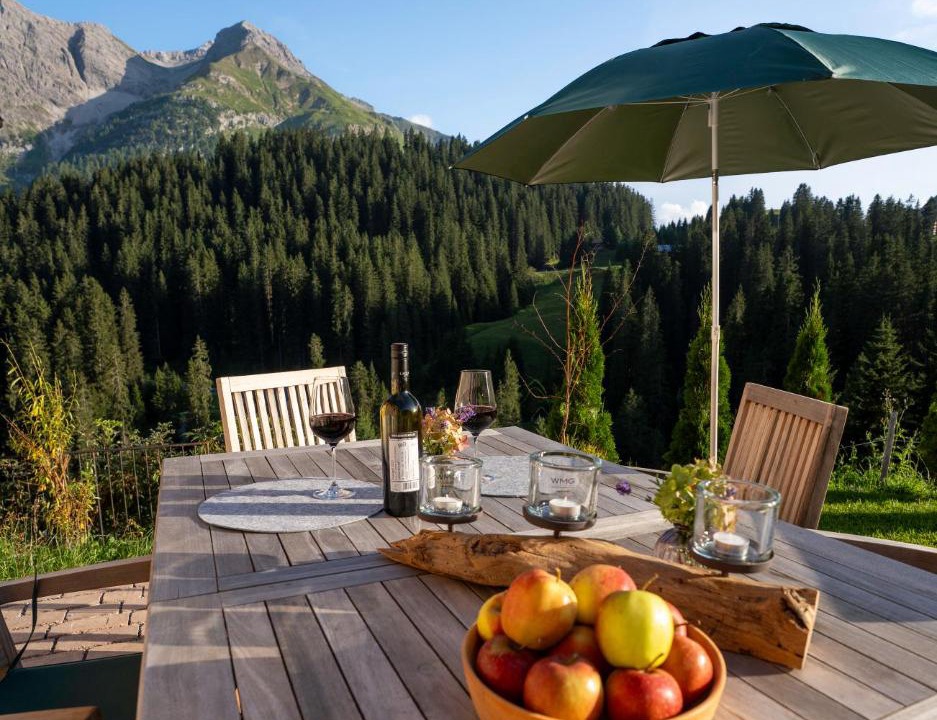 Steeg Ski Chalet | Jup - a luxury boutique chalet