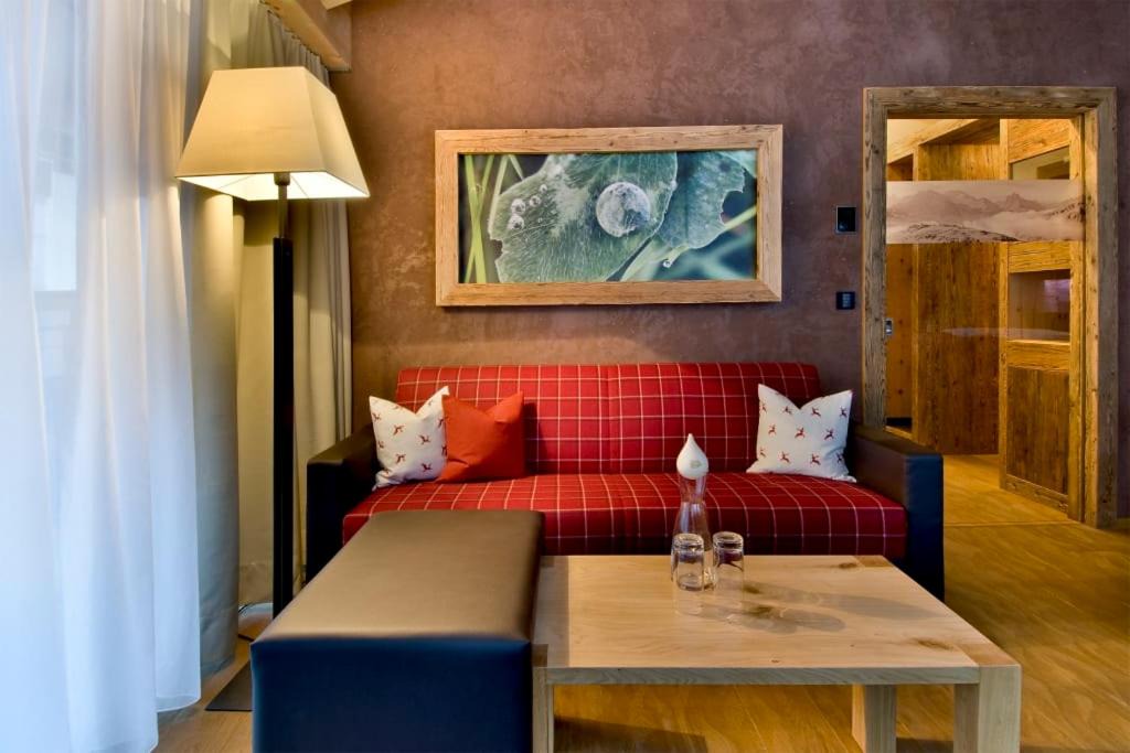 Sankt Anton am Arlberg Hotel | PETE Alpine Boutique Hotel - klein und fein - Private SPA Suiten und Zimmer