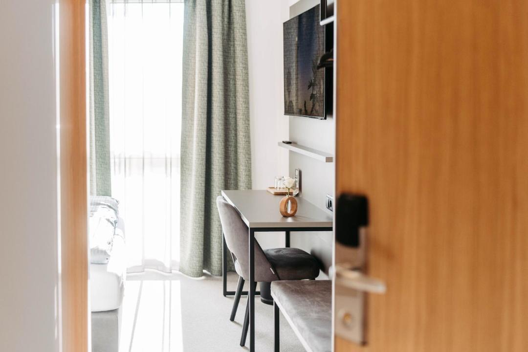 Hoechst Apartment | Easy Room - Self Check In - Out