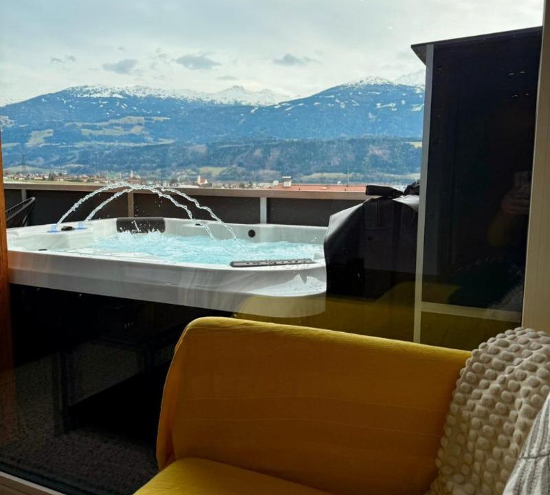 Thaur Apartment | Bergpanorama Lodge — Alpenidylle