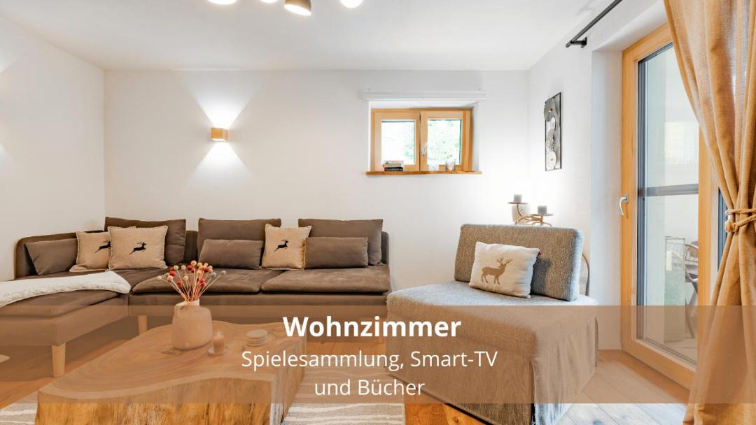Heiligenblut Apartment | Chalet WaldHäusl luxuriöse Ferienwohnungen mit Sauna & Whirlpool, Kamin, Balkon oder Terrasse mit Bergblick