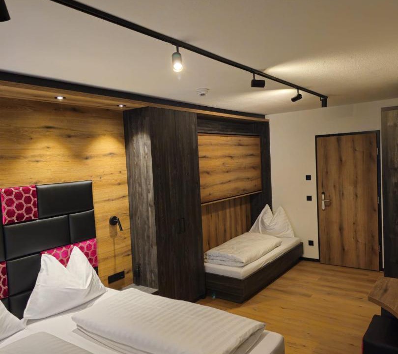 Aschau Im Zillertal House | rocking home