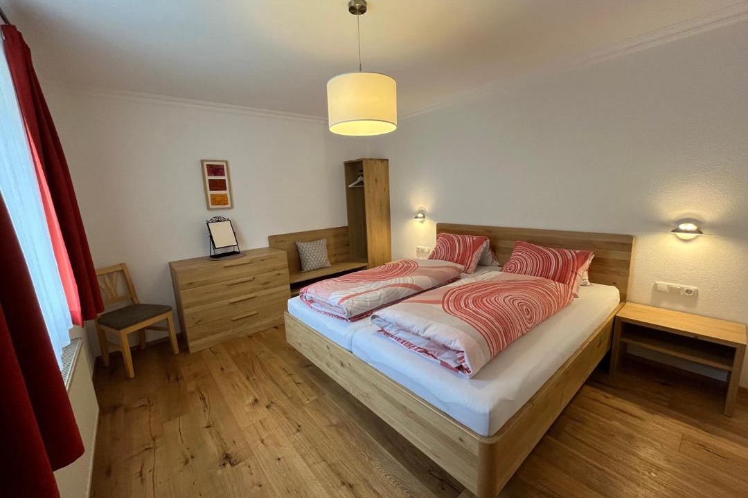 Ausservillgraten Apartment | Ferienwohnung Webhofer