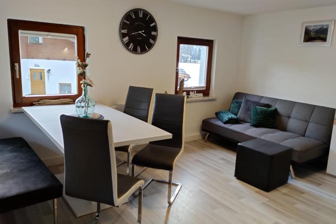 Runhof House | Haus Heimat & Appartement