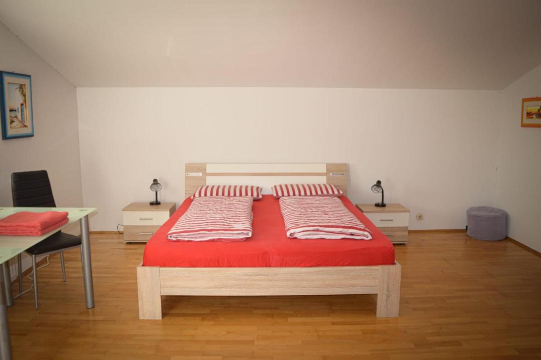 Klagenfurt-Wolfnitz Bed & Breakfast | Villa Viola