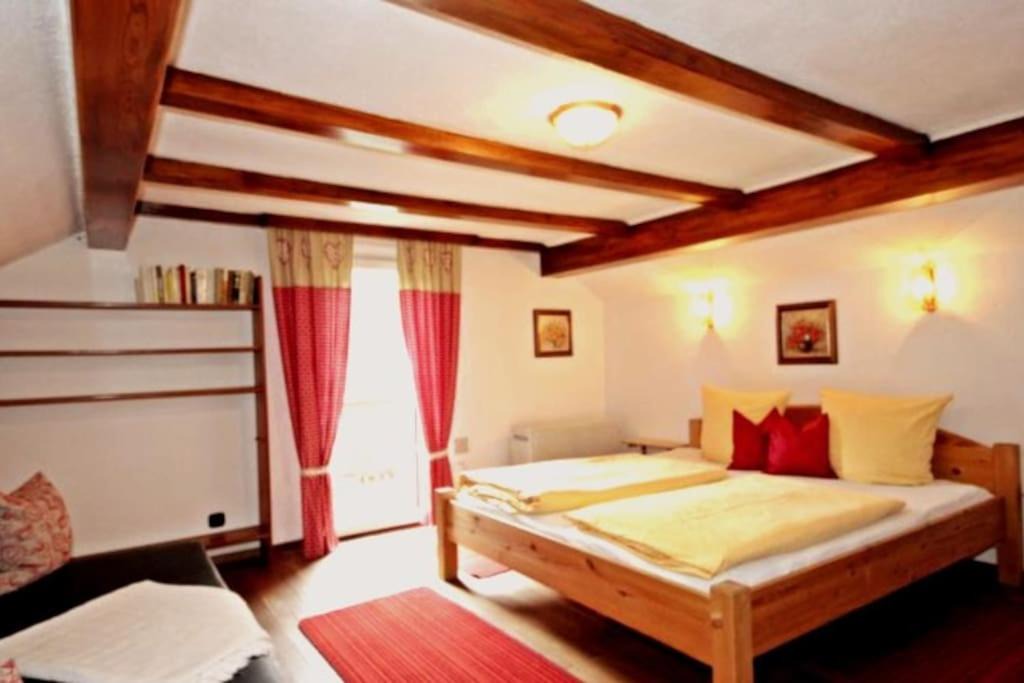 Strengen House | Chalet Sternberg