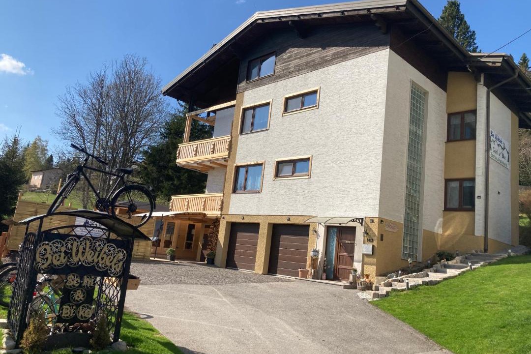 Sankt Corona am Wechsel Bed & Breakfast | WeiXL Schi&Bike Appartements-Bike in&Bike out neben Wexl Trails Bikepark
