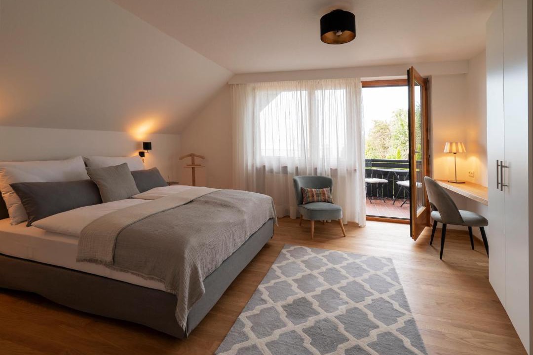 Bregenz House | Haus4Zimmer - Luxus mit Blick über den Bodensee - mit Garage