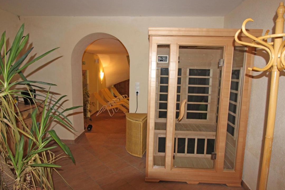 Huben Apartment | Luxurious Apartment in L ngenfeld with Sauna