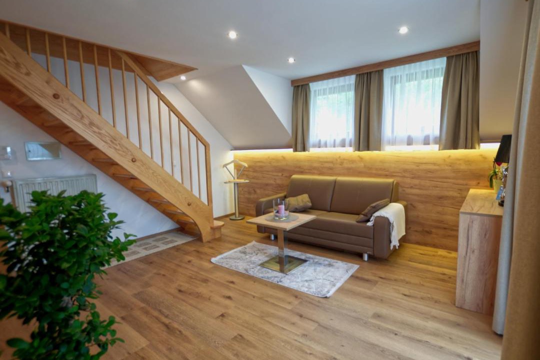 Egg am Faaker See Apartment | Ferienhaus Holzer