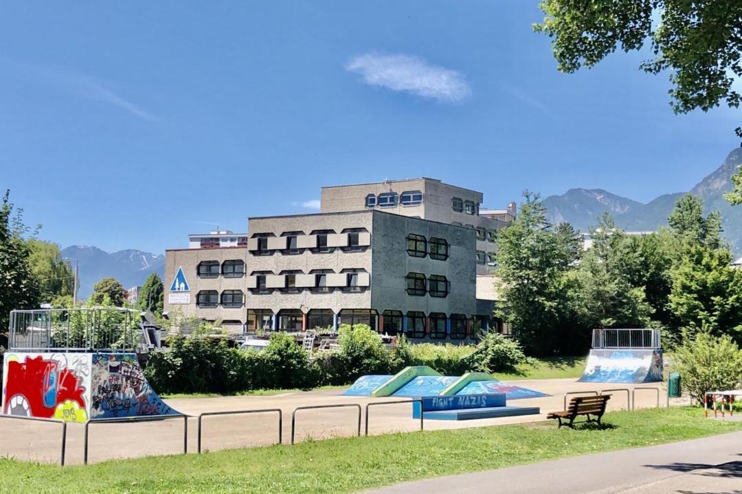 Reichenau Hostel | Jugendherberge Innsbruck - Youth Hostel