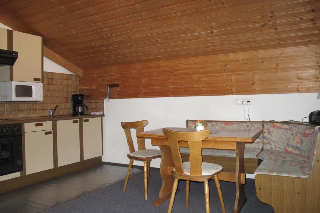 Stuben Apartment | sHoamatl