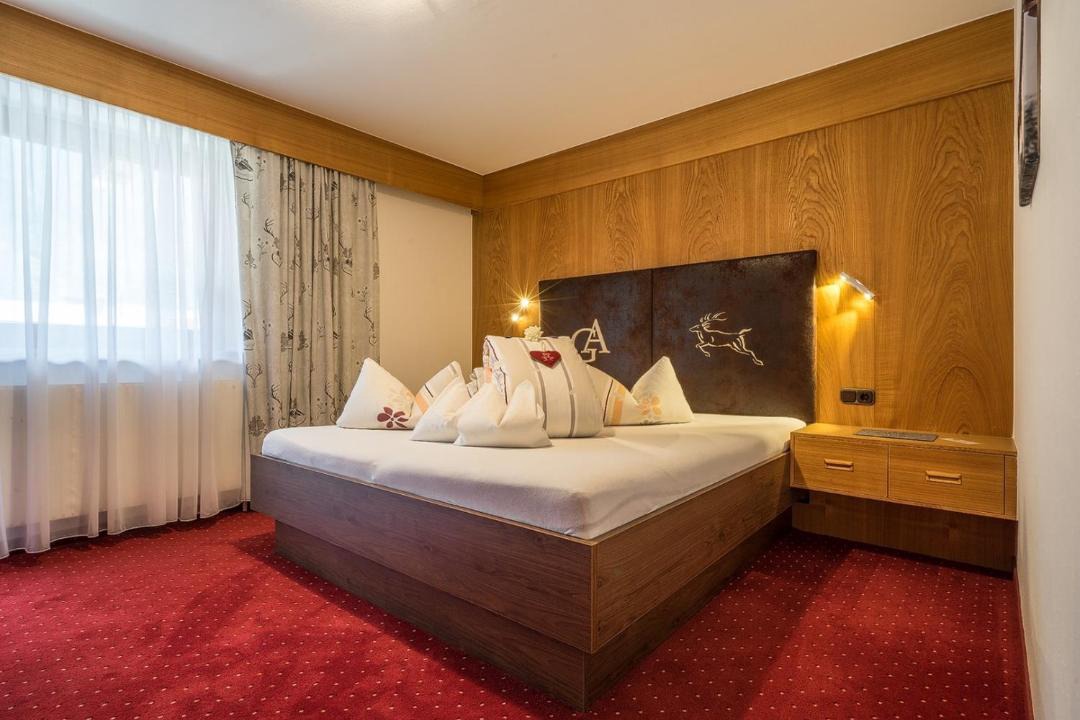 Huben House | Gästeheim Anna
