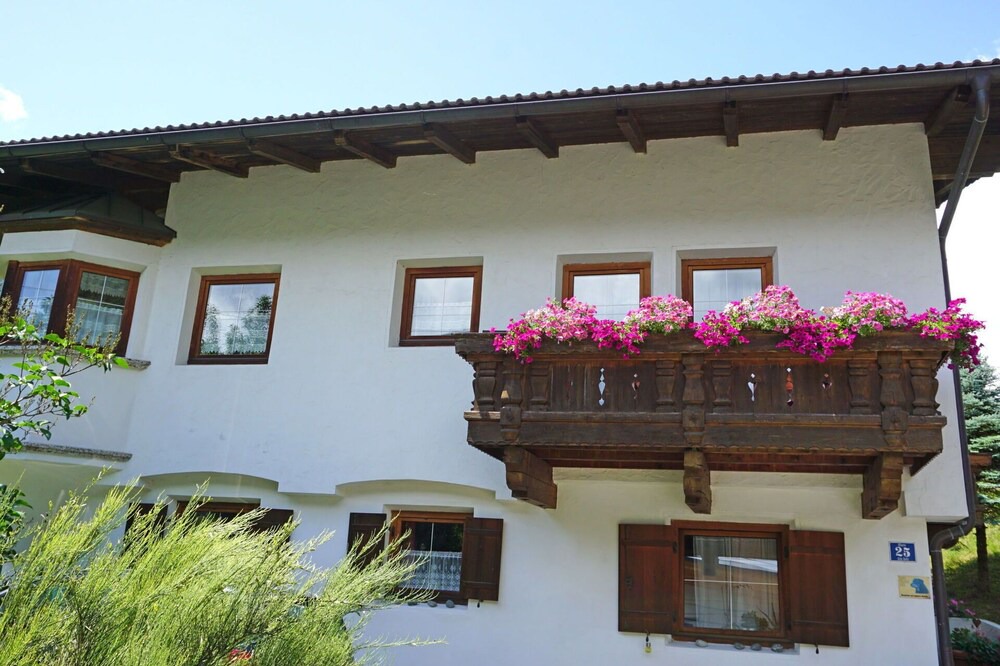 Photo of Others in Sautens