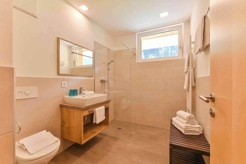 Photo of Bathroom in Klosterle