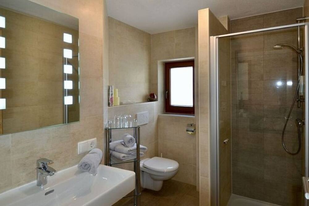 Photo of Bathroom in Umhausen