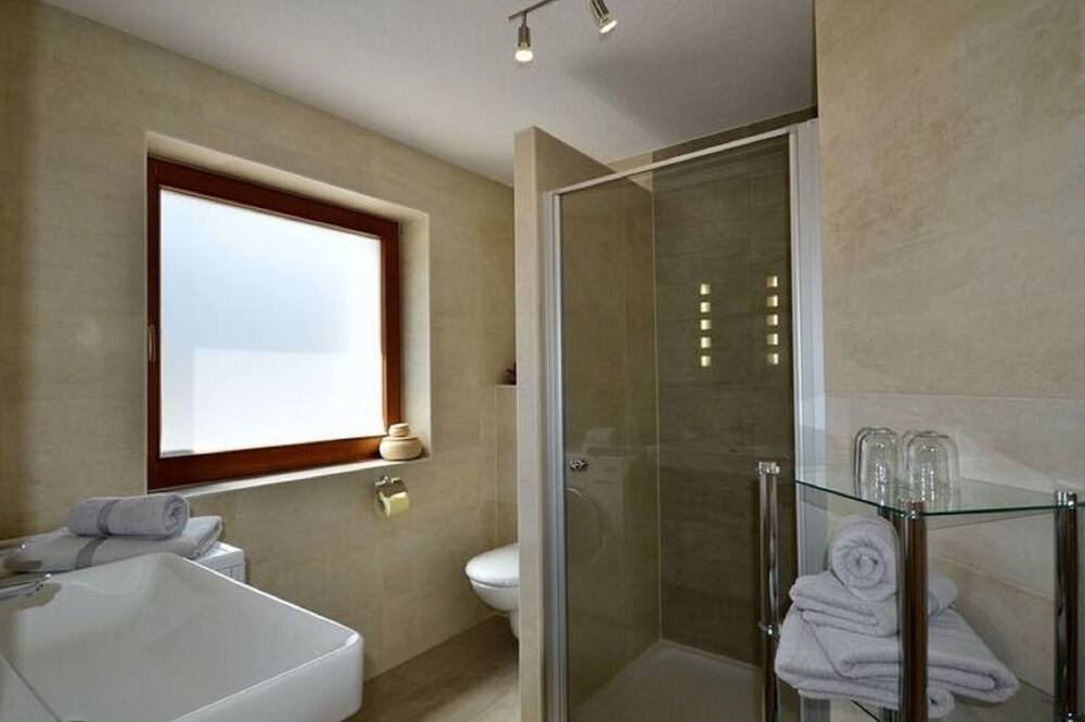 Photo of Bathroom in Umhausen