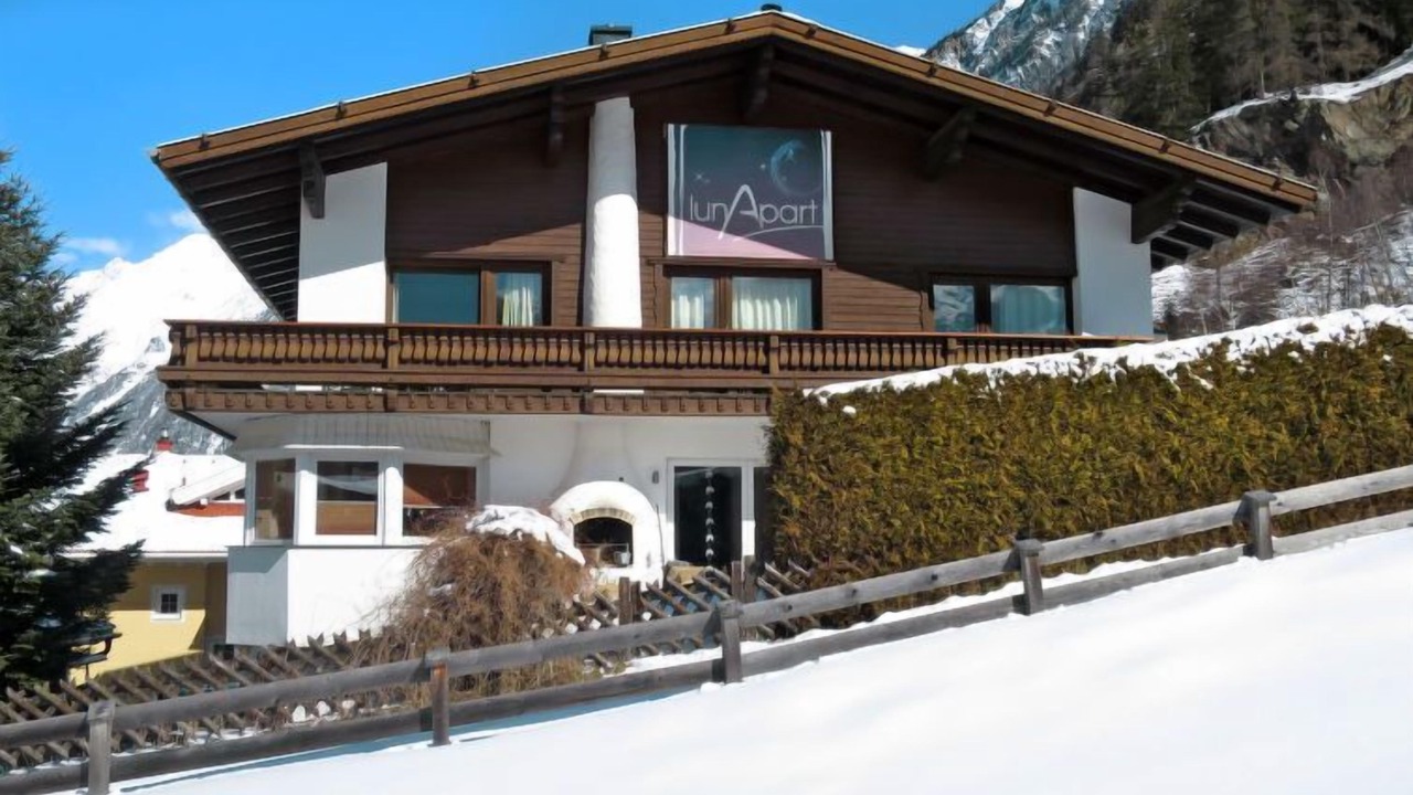 Photo of Buildings in Soelden