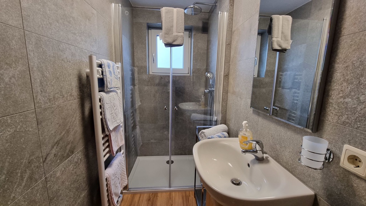 Photo of Bathroom in Kappl