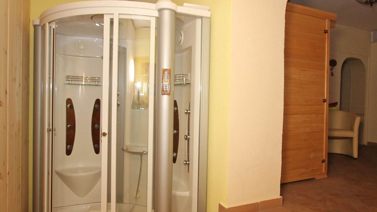 Photo of Bathroom in Huben