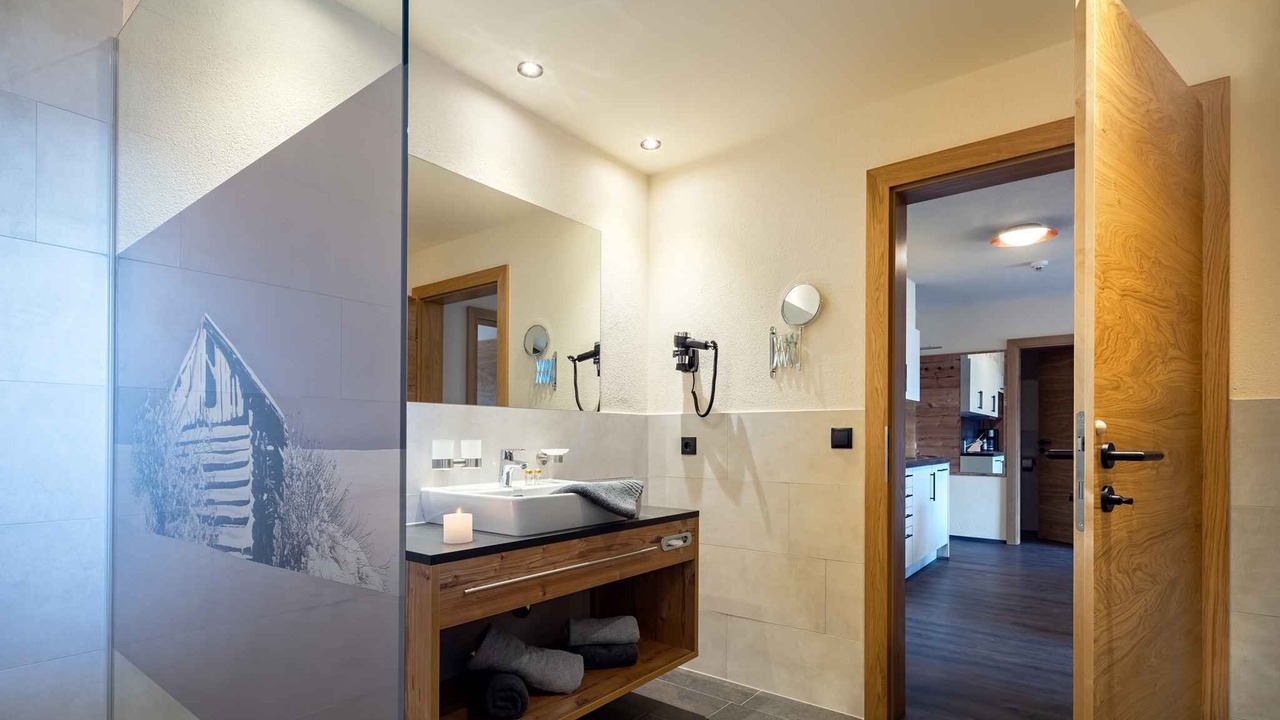 Photo of Bathroom in Ladis