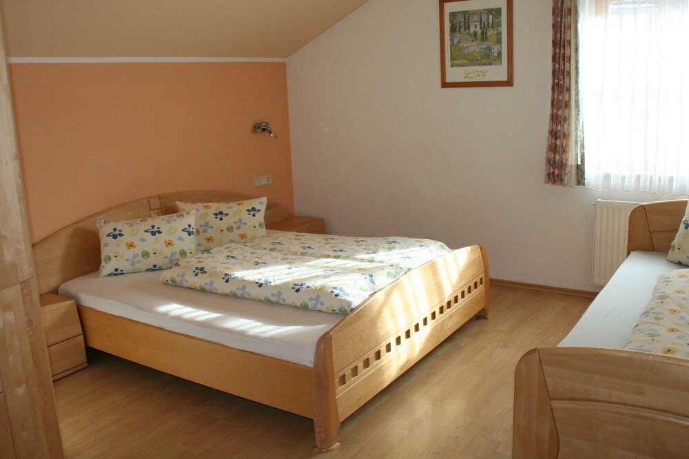 Photo of Bedroom in Pfunds
