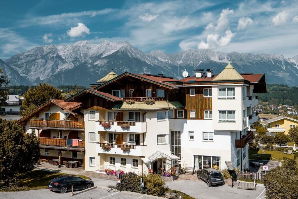 Photo of Outdoor in Mutters