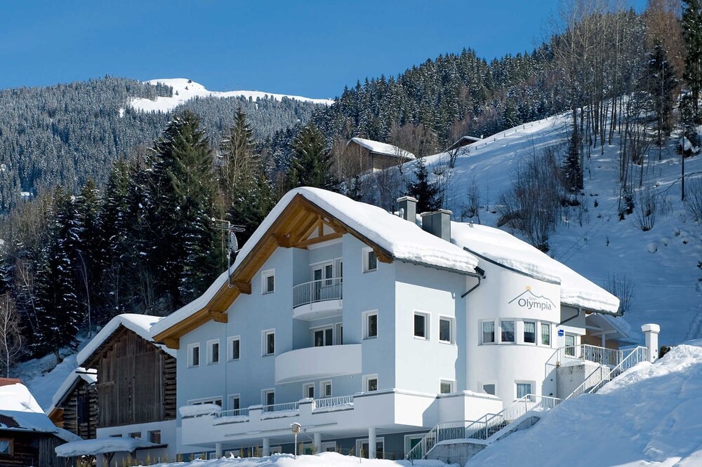 Photo of Outdoor in See