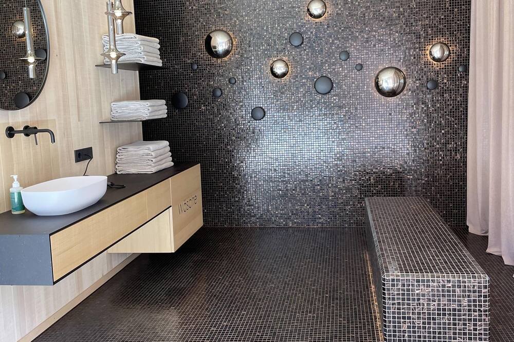 Photo of Bathroom in Riezlern