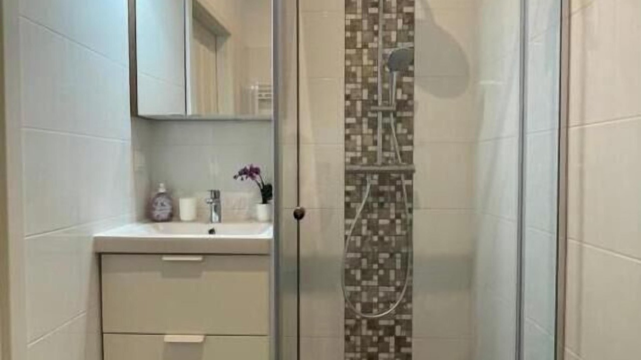 Photo of Bathroom in Funfhaus