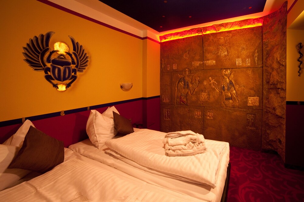 Photo of Bedroom in Alland