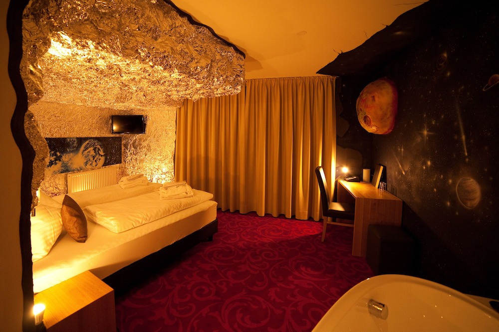 Photo of Bedroom in Alland
