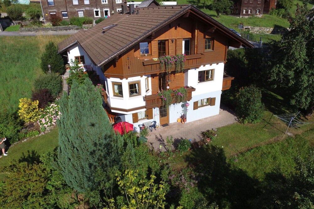 Photo of Outdoor in Buerserberg