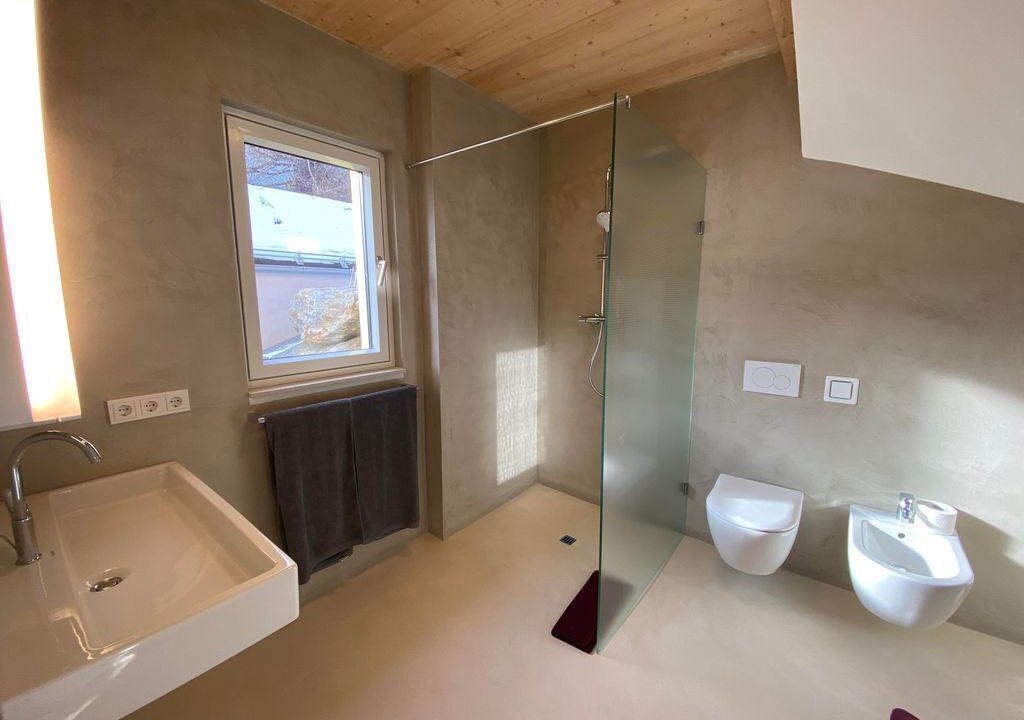 Photo of Bathroom in Trins