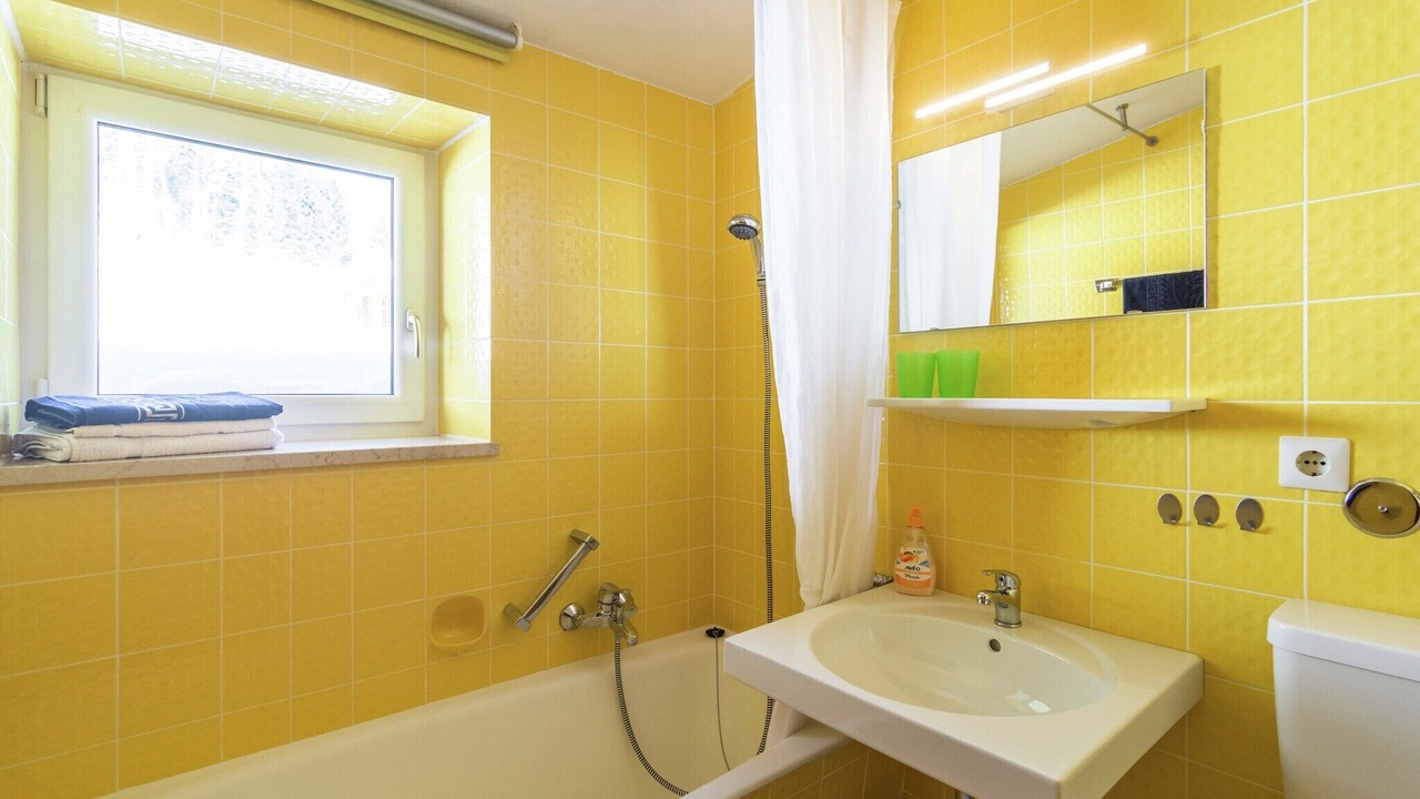 Photo of Bathroom in Riezlern