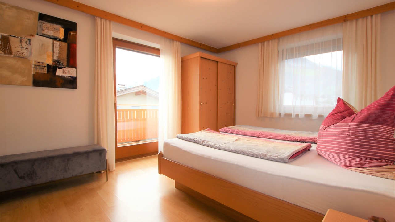 Photo of Bedroom in Finsing