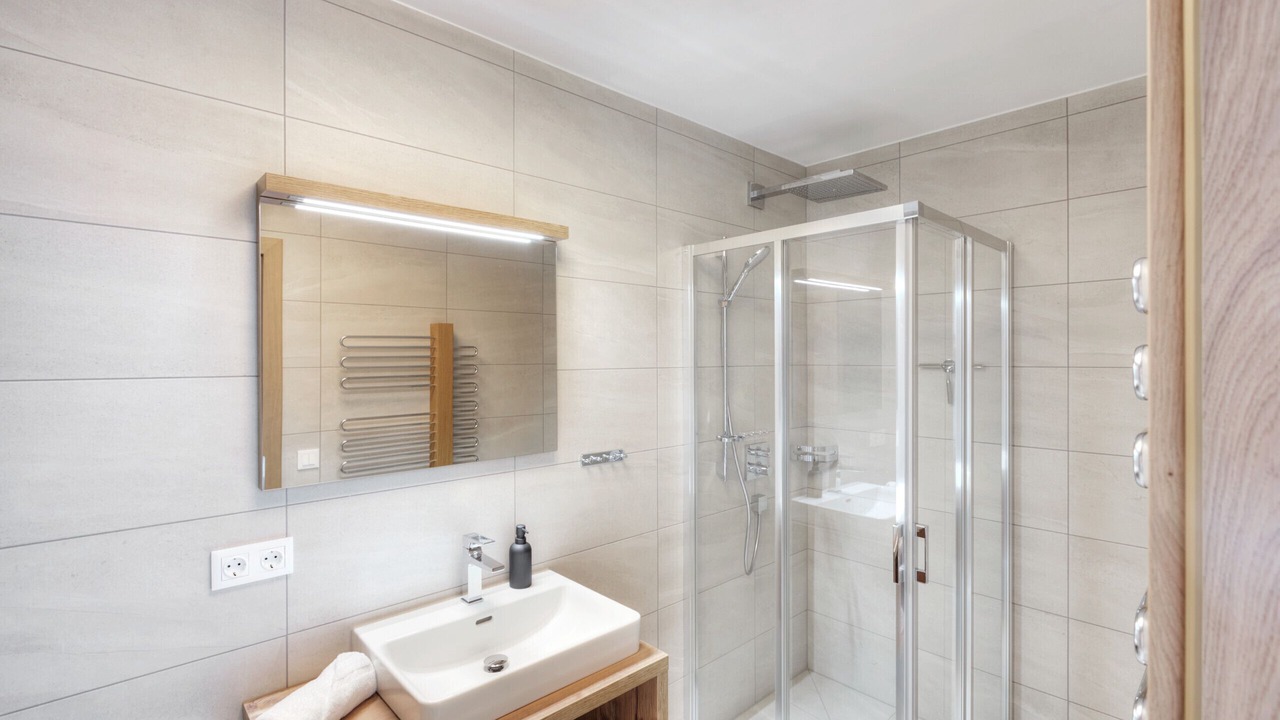 Photo of Bathroom in Damuels