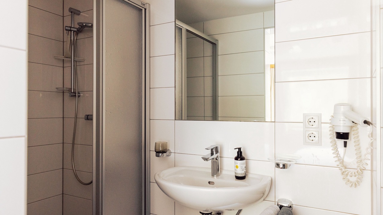 Photo of Bathroom in Kappl