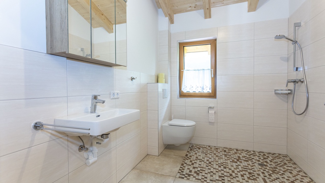 Photo of Bathroom in Lahntal