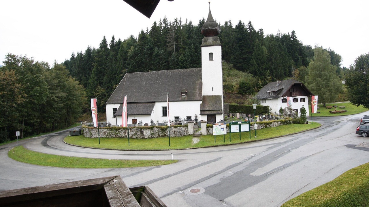 Photo of Others in Krispl
