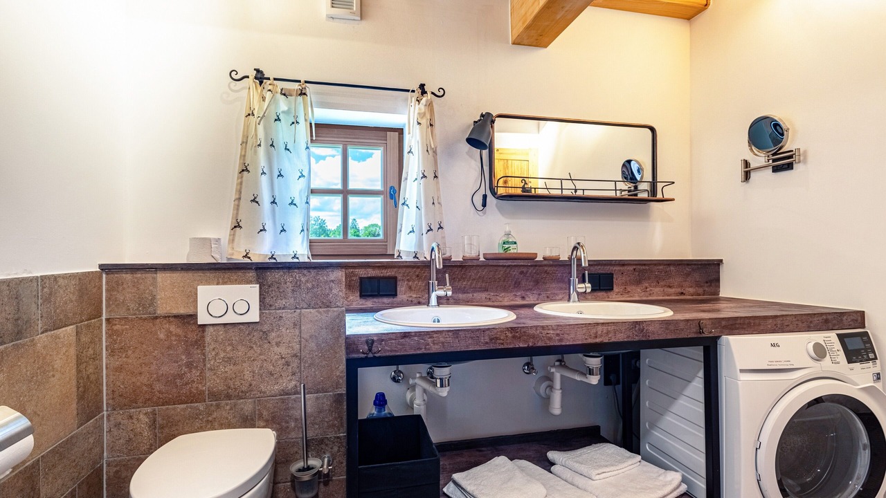 Photo of Bathroom in Franking