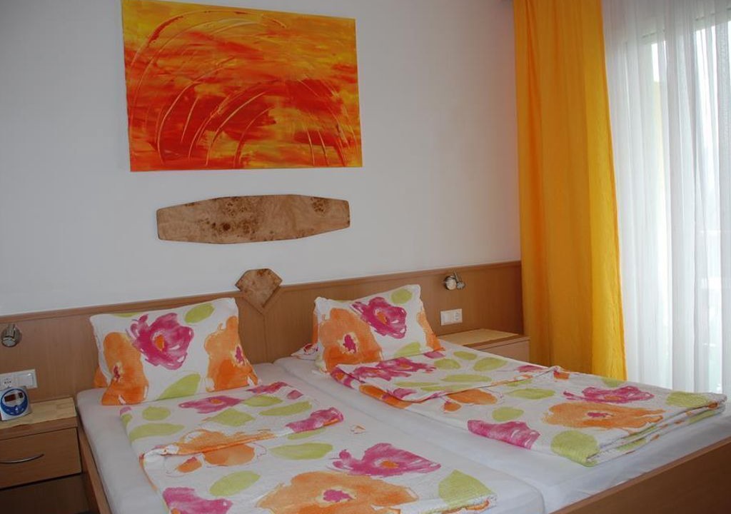 Photo of Bedroom in Klopein