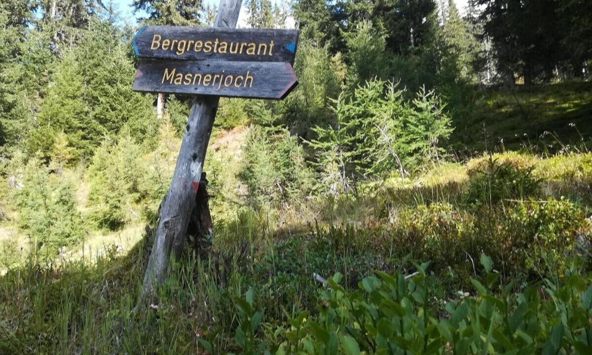 Photo of Outdoor in See