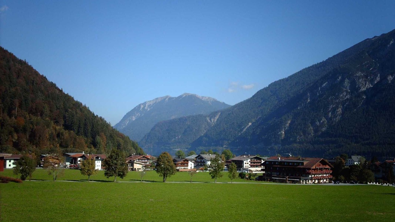 Photo of Others in Pertisau