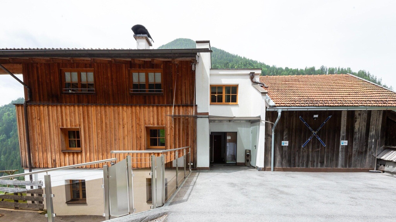 Photo of Outdoor in Mathon