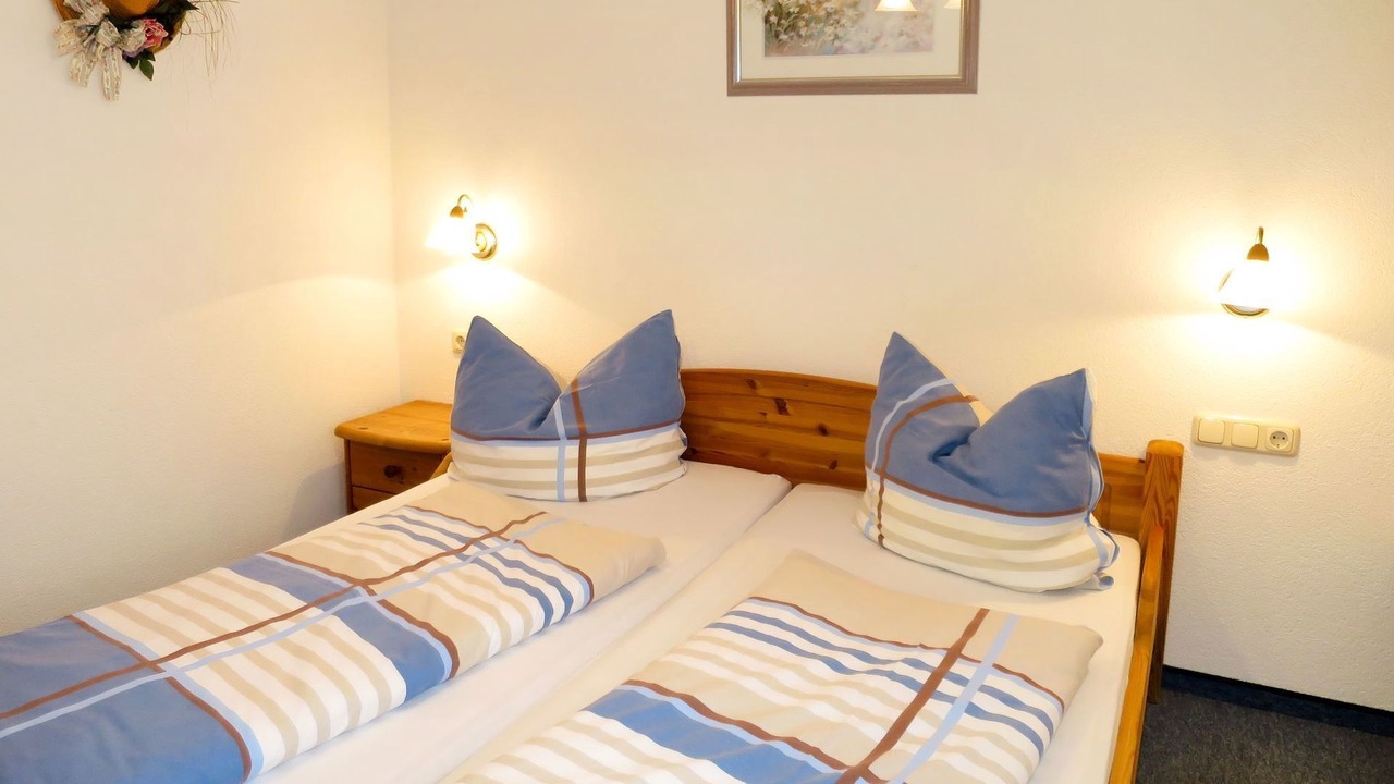 Photo of Bedroom in Emberg