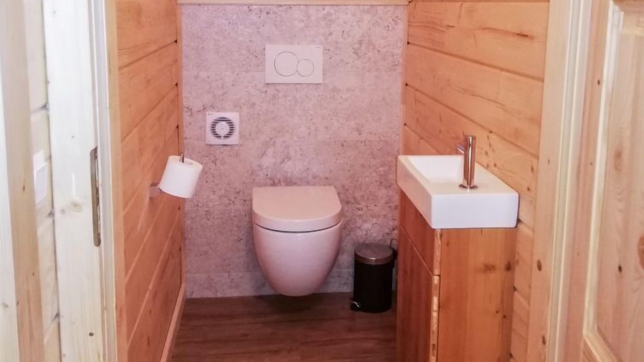Photo of Bathroom in Albeck