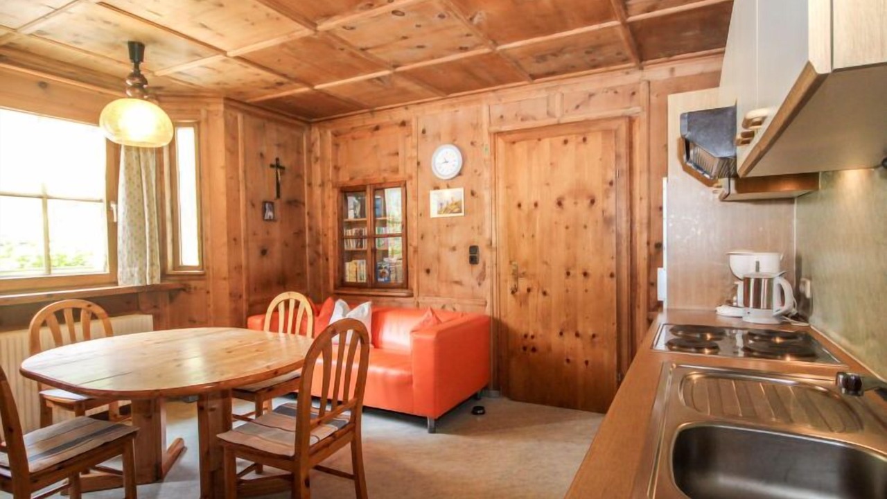 Photo of Bedroom in See