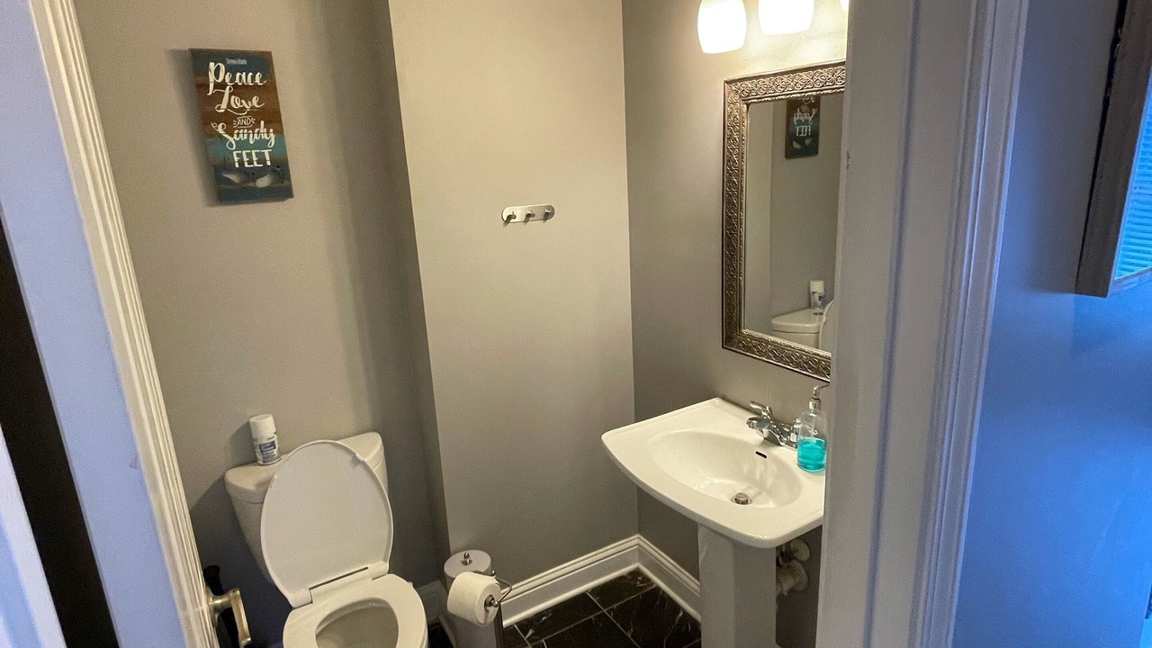 Photo of Bathroom in Collier Heights